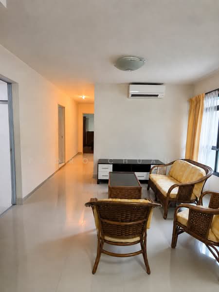 158B Rivervale Crescent, 158B Rivervale Crescent, 3 Bedrooms, 1,012 sqft, HDB Flat For Sale, by Pedro Chuang, 500241353 - Living Room - PropertyGuru.com.sg