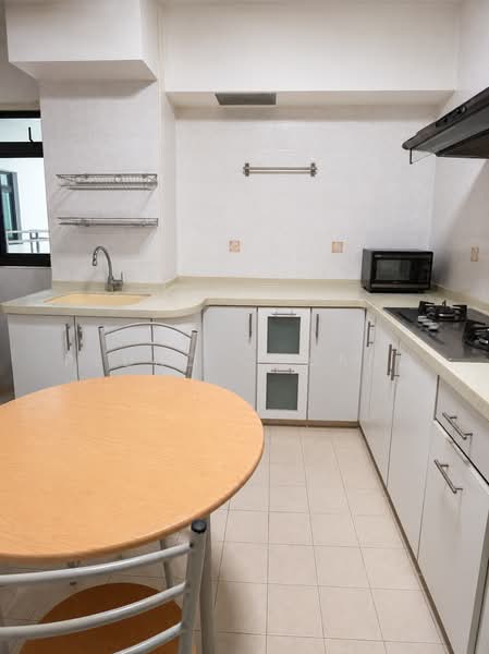 158B Rivervale Crescent, 158B Rivervale Crescent, 3 Bedrooms, 1,012 sqft, HDB Flat For Sale, by Pedro Chuang, 500241353 - Kitchen - PropertyGuru.com.sg