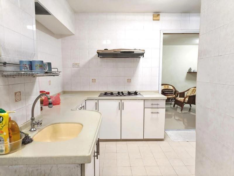 158B Rivervale Crescent, 158B Rivervale Crescent, Hougang / Punggol / Sengkang, 3 Bedrooms, 1,012 sqft, HDB Flat For Sale, by Pedro Chuang, 500241353 - Kitchen - PropertyGuru.com.sg
