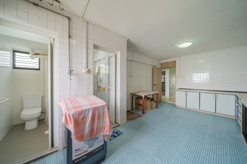 410 Pandan Gardens, 410 Pandan Gardens, 2 Bedrooms, 938 sqft, HDB Flat For Sale, by Chloe Teo, 500241359 - Kitchen - PropertyGuru.com.sg