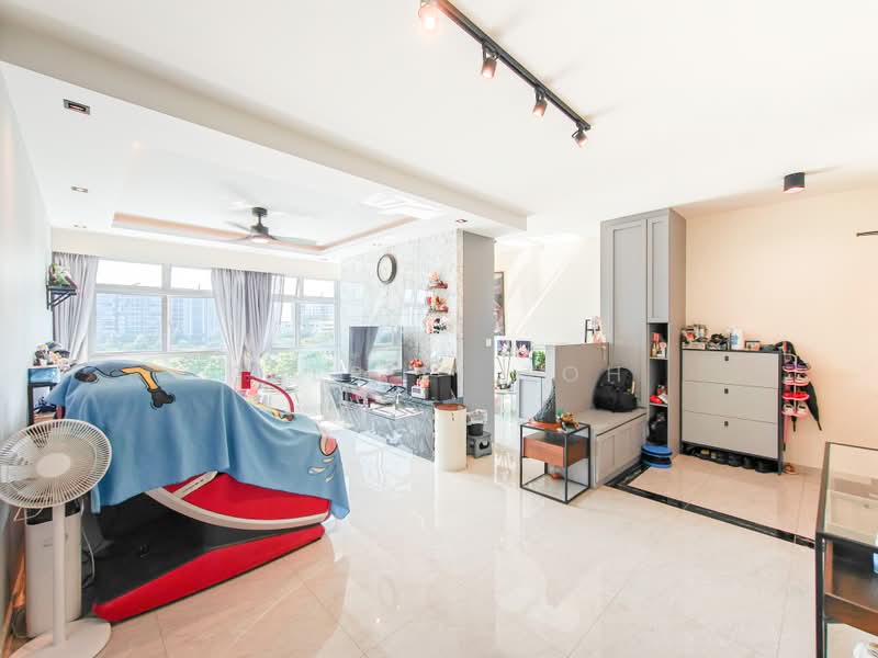 502C Yishun Street 51, 502C Yishun Street 51, 3 Bedrooms, 1,206 sqft, HDB Flat For Sale, by Sher Li Toh, 500241368 - Living Room - PropertyGuru.com.sg