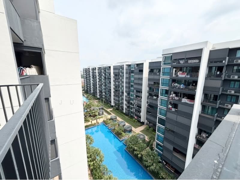 Treasure at Tampines, 47 Tampines Lane, Pasir Ris / Tampines, 2 Bedrooms, 678 sqft, Condominium For Sale, by Julius Wong, 500241377 - PropertyGuru.com.sg