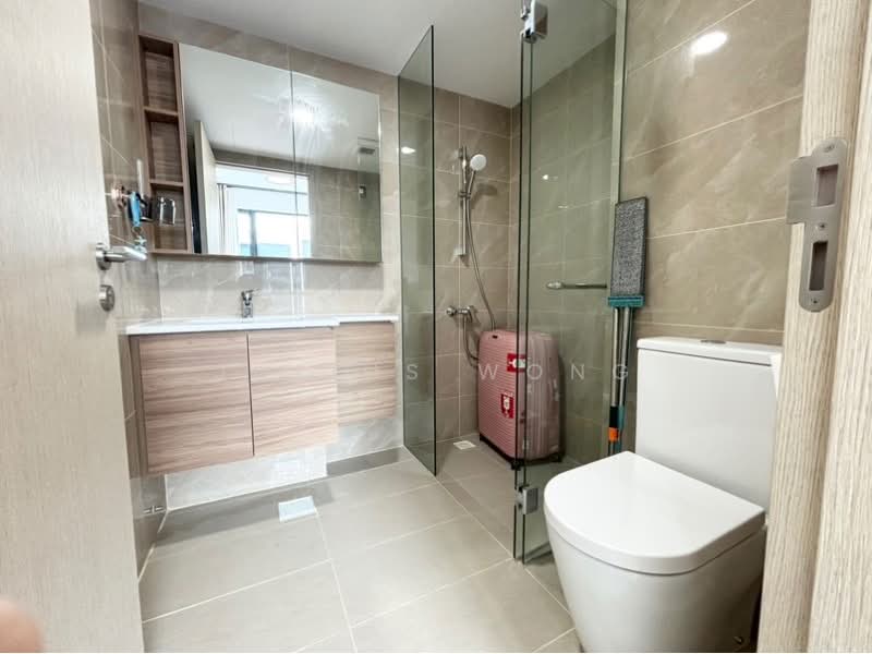 Treasure at Tampines, 47 Tampines Lane, Pasir Ris / Tampines, 2 Bedrooms, 678 sqft, Condominium For Sale, by Julius Wong, 500241377 - PropertyGuru.com.sg