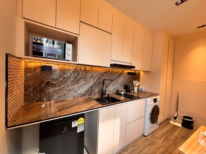 Siglap Center, 55 Siglap Road, 10+ Bedrooms, 6,040 sqft, Shophouse For Rent, by Jasper How, 500241379 - Kitchen - PropertyGuru.com.sg