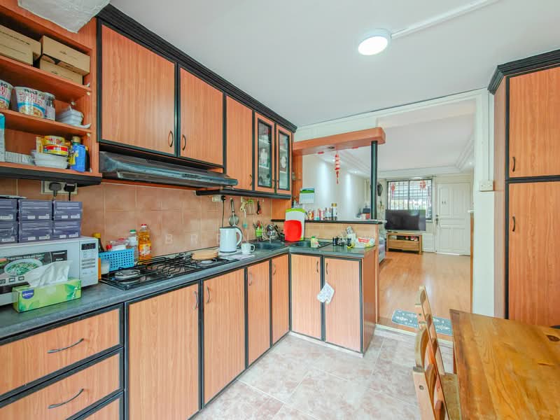 171 Stirling Road, 171 Stirling Road, 2 Bedrooms, 646 sqft, HDB Flat For Sale, by Brent Zaw, 500241380 - Kitchen - PropertyGuru.com.sg