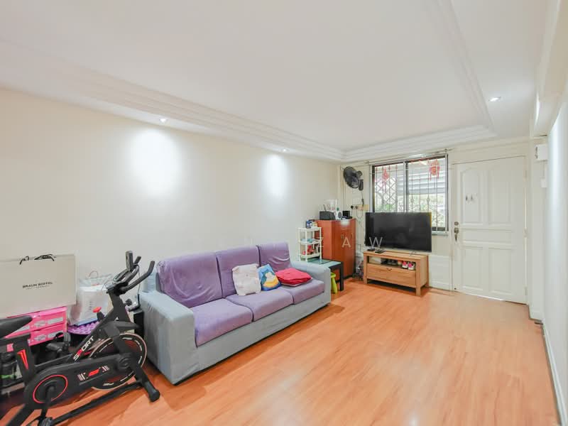 171 Stirling Road, 171 Stirling Road, 2 Bedrooms, 646 sqft, HDB Flat For Sale, by Brent Zaw, 500241380 - Living Room - PropertyGuru.com.sg