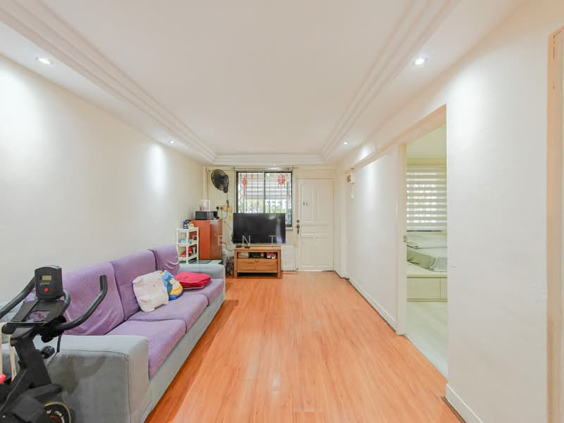 171 Stirling Road, 171 Stirling Road, 2 Bedrooms, 646 sqft, HDB Flat For Sale, by Brent Zaw, 500241380 - Living Room - PropertyGuru.com.sg