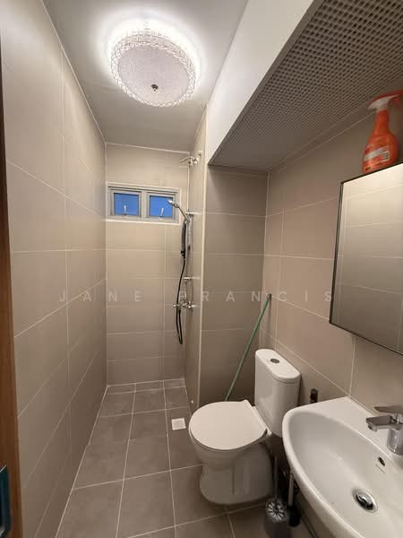 515C Tampines Central 7, 515C Tampines Central 7, 2 Bedrooms, 1,127 sqft, HDB Flat For Rent, by Jane Francis, 500241400 - Bathroom - PropertyGuru.com.sg