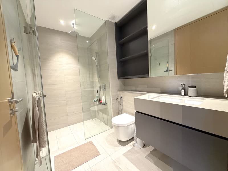 The Essence, 1 Chong Kuo Road, 2 Bedrooms, 581 sqft, Condominium For Sale, by Leeflyn Lee, 500241421 - Bathroom - PropertyGuru.com.sg