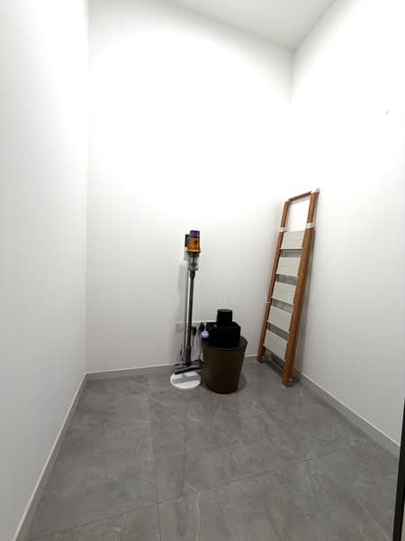 The Essence, 1 Chong Kuo Road, 2 Bedrooms, 581 sqft, Condominium For Sale, by Leeflyn Lee, 500241421 - Interior - PropertyGuru.com.sg