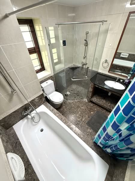 Tropical Spring, 33 Simei Street 4, Room Rental, 200 sqft, Condominium For Rent, by Sean Ong, 500241440 - Bathroom - PropertyGuru.com.sg
