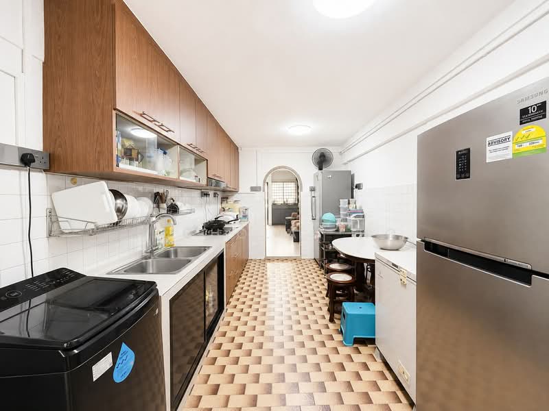31 Marsiling Drive, 31 Marsiling Drive, 2 Bedrooms, 785 sqft, HDB Flat For Sale, by Nicholas Ho, 500241443 - Kitchen - PropertyGuru.com.sg