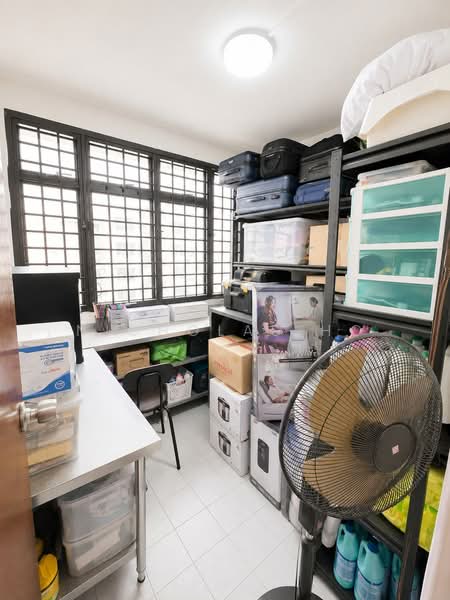 31 Marsiling Drive, 31 Marsiling Drive, 2 Bedrooms, 785 sqft, HDB Flat For Sale, by Nicholas Ho, 500241443 - Study - PropertyGuru.com.sg