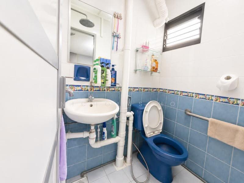 31 Marsiling Drive, 31 Marsiling Drive, 2 Bedrooms, 785 sqft, HDB Flat For Sale, by Nicholas Ho, 500241443 - Bathroom - PropertyGuru.com.sg