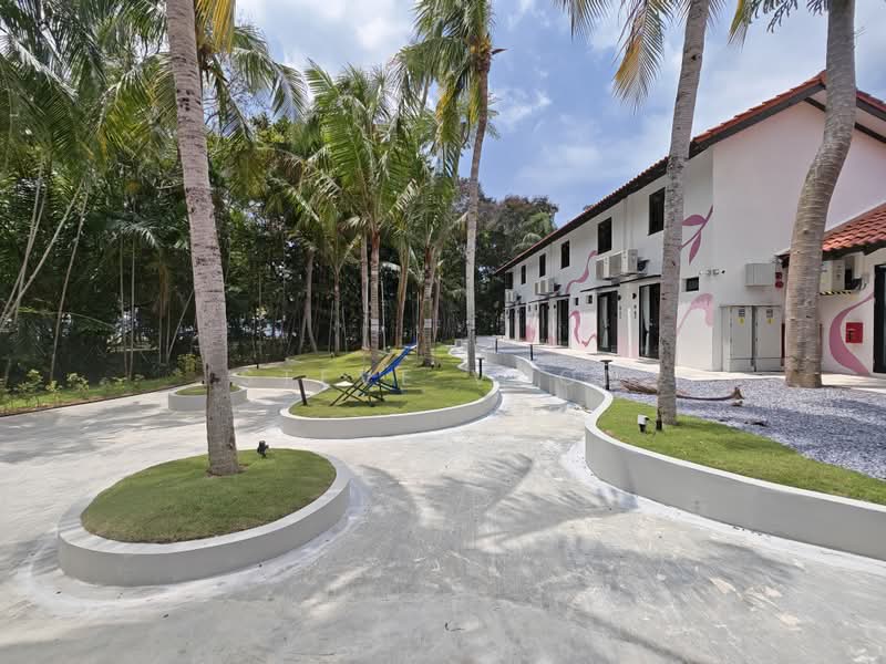 Coliwoo Resort Changi. First Co-Living Resort Chalet, 159 Jln. Loyang Besar, Studio, 200 sqft, Condominium For Rent, by Steve Voon, 500241469 - Exterior - PropertyGuru.com.sg