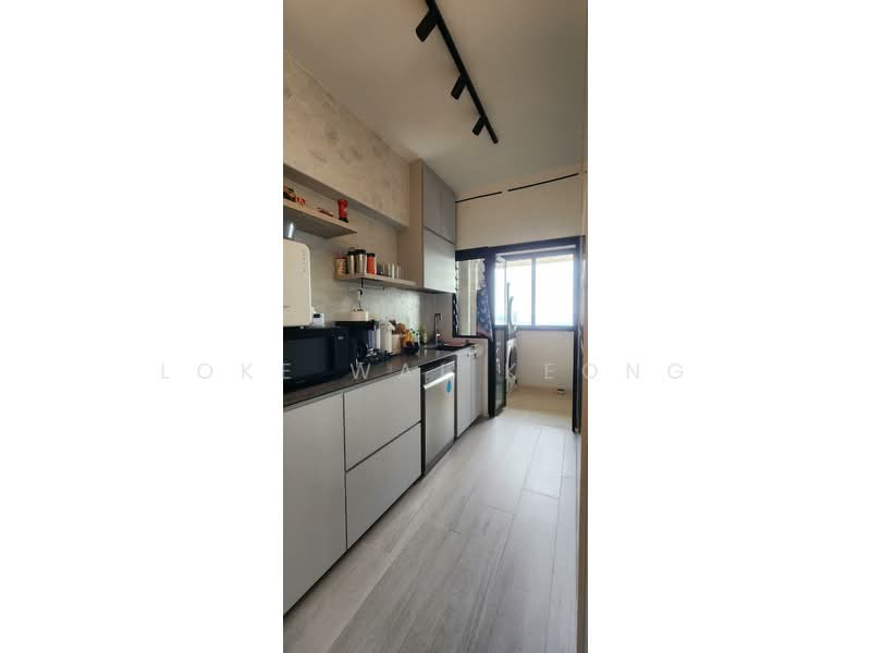 415A Northshore Drive, 415A Northshore Drive, 3 Bedrooms, 1,001 sqft, HDB Flat For Sale, by Loke Wai Keong, 500241476 - Kitchen - PropertyGuru.com.sg