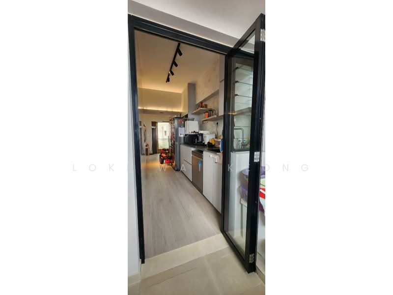 415A Northshore Drive, 415A Northshore Drive, 3 Bedrooms, 1,001 sqft, HDB Flat For Sale, by Loke Wai Keong, 500241476 - Kitchen - PropertyGuru.com.sg