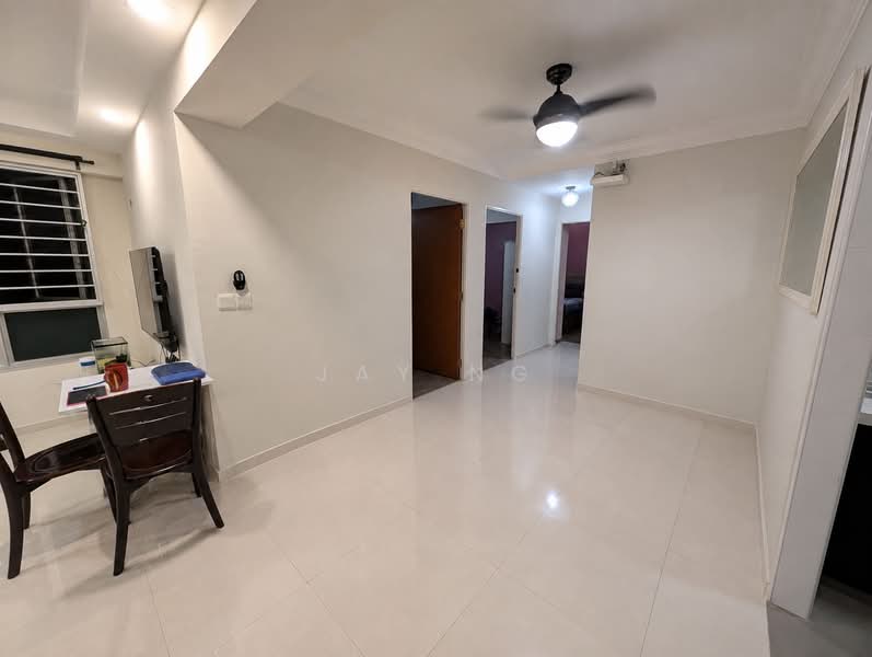 117A Jalan Tenteram, 117A Jalan Tenteram, Balestier / Toa Payoh, 3 Bedrooms, 1,001 sqft, HDB Flat For Sale, by Jay Ng, 500241477 - Living Room - PropertyGuru.com.sg
