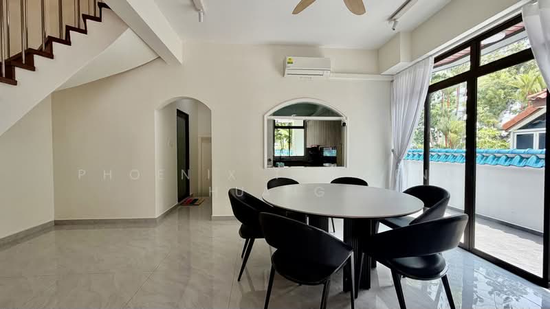 Renovated Corner Terrace For Rent, Move In Ready, 5 Bed 5 Bath, Walk To Siglap Mrt, East Coast Avenue ,East Coast Terrace , East Coast Drive ., 5 Bedrooms, 4,000 sqft, Corner Terrace For Rent, by Phoenix Tan Feng Huang, 500241478 - Dining Room - PropertyGuru.com.sg