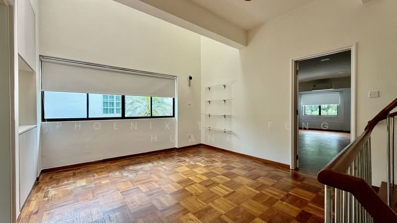 Renovated Corner Terrace For Rent, Move In Ready, 5 Bed 5 Bath, Walk To Siglap Mrt, East Coast Avenue ,East Coast Terrace , East Coast Drive ., 5 Bedrooms, 4,000 sqft, Corner Terrace For Rent, by Phoenix Tan Feng Huang, 500241478 - Interior - PropertyGuru.com.sg