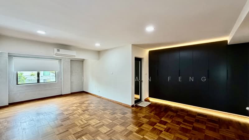 Renovated Corner Terrace For Rent, Move In Ready, 5 Bed 5 Bath, Walk To Siglap Mrt, East Coast Avenue ,East Coast Terrace , East Coast Drive ., 5 Bedrooms, 4,000 sqft, Corner Terrace For Rent, by Phoenix Tan Feng Huang, 500241478 - Bedroom - PropertyGuru.com.sg
