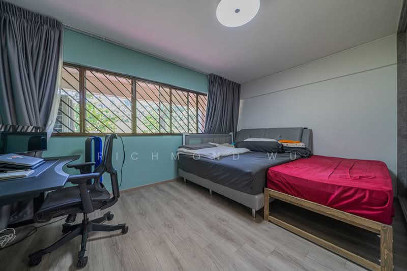 542 Bukit Batok Street 52, 542 Bukit Batok Street 52, 4 Bedrooms, 1,571 sqft, HDB Flat For Sale, by Richmond Wu, 500241481 - Bedroom - PropertyGuru.com.sg