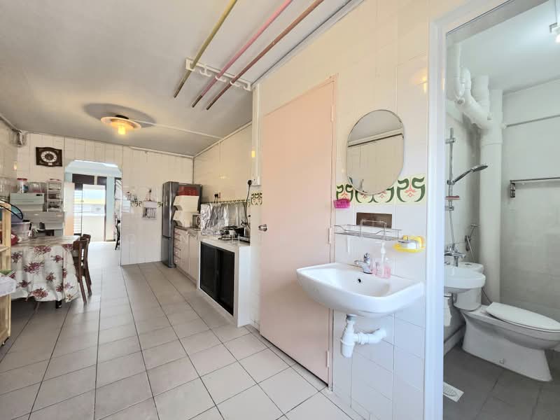 665 Yishun Avenue 4, 665 Yishun Avenue 4, 5 Bedrooms, 1,421 sqft, HDB Flat For Sale, by Cynthia Chan, 500241482 - PropertyGuru.com.sg