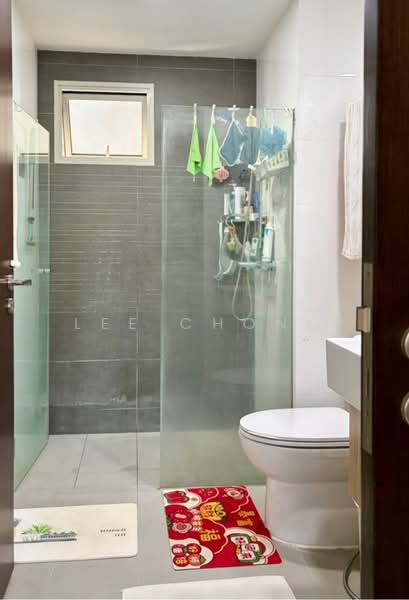 Lake Life, 6 Tao Ching Road, 3 Bedrooms, 1,119 sqft, Condominium For Sale, by Lee Chong, 500241483 - PropertyGuru.com.sg