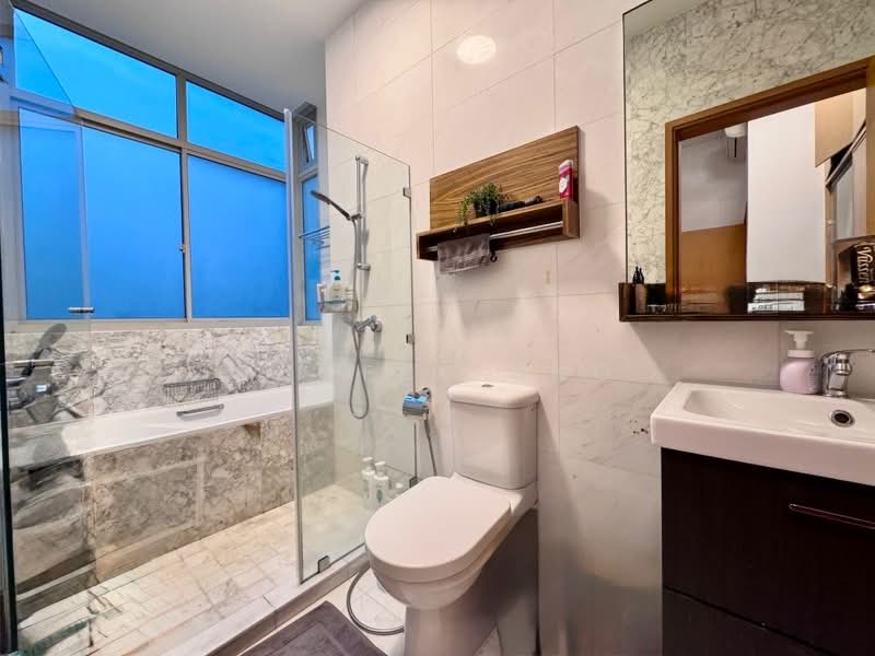 Gardenvista, 958 Dunearn Road, 1 Bedroom, 893 sqft, Condominium For Sale, by Phoebe Ang, 500241487 - PropertyGuru.com.sg