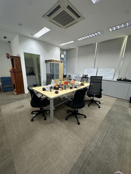 Wcega Tower, 21 Bukit Batok Crescent, Dairy Farm / Bukit Panjang / Choa Chu Kang, 1,000 sqft, Office For Rent, by Vincent Lee, 500241488 - Interior - CommercialGuru.com.sg