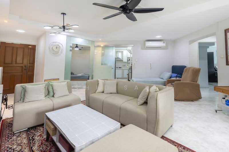 119D Rivervale Drive, 119D Rivervale Drive, 3 Bedrooms, 1,302 sqft, HDB Flat For Sale, by Rashid Salim, 500241491 - Living Room - PropertyGuru.com.sg