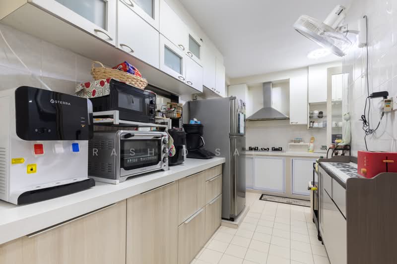 119D Rivervale Drive, 119D Rivervale Drive, 3 Bedrooms, 1,302 sqft, HDB Flat For Sale, by Rashid Salim, 500241491 - Kitchen - PropertyGuru.com.sg
