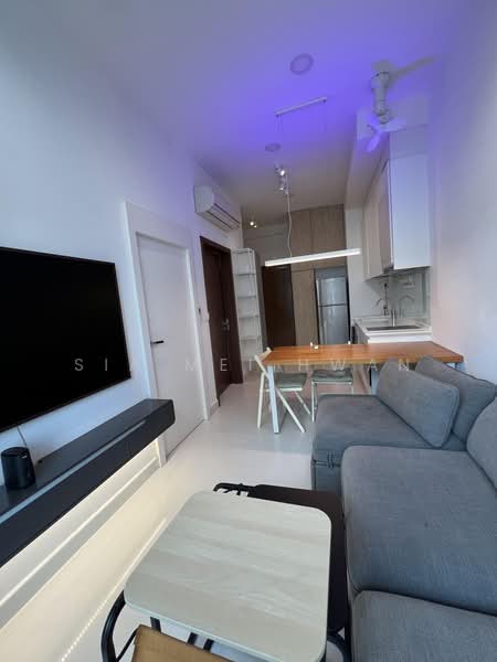Urban Vista, 16 Tanah Merah Kechil Link, 1 Bedroom, 441 sqft, Condominium For Sale, by Sia Mei Hwan, 500241512 - Living Room - PropertyGuru.com.sg