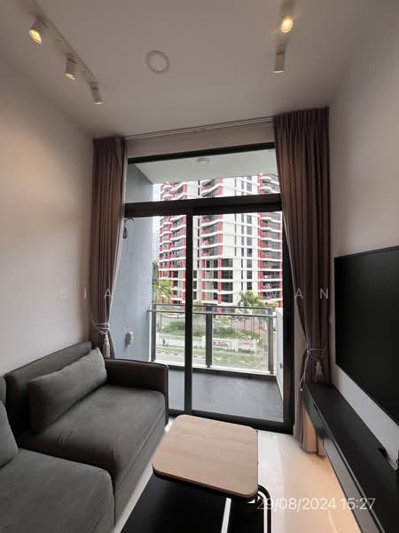Urban Vista, 16 Tanah Merah Kechil Link, 1 Bedroom, 441 sqft, Condominium For Sale, by Sia Mei Hwan, 500241512 - Balcony - PropertyGuru.com.sg