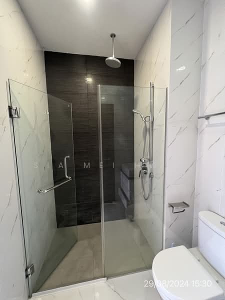 Urban Vista, 16 Tanah Merah Kechil Link, 1 Bedroom, 441 sqft, Condominium For Sale, by Sia Mei Hwan, 500241512 - Bathroom - PropertyGuru.com.sg