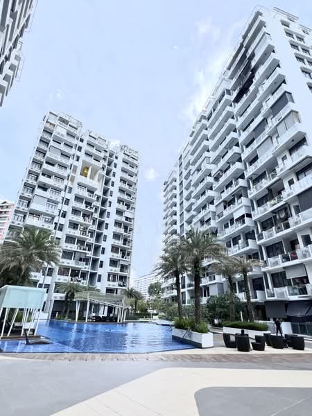 Urban Vista, 16 Tanah Merah Kechil Link, 1 Bedroom, 441 sqft, Condominium For Sale, by Sia Mei Hwan, 500241512 - Exterior - PropertyGuru.com.sg