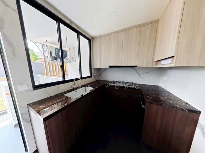 Seletar Hills Estate, Seletar Hills Drive, 5 Bedrooms, 4,674 sqft, Corner Terrace For Sale, by Alan Yong, 500241513 - Wet Kitchen - PropertyGuru.com.sg