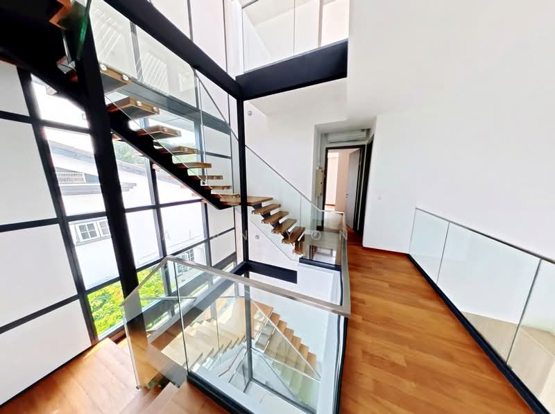 Seletar Hills Estate, Seletar Hills Drive, 5 Bedrooms, 4,674 sqft, Corner Terrace For Sale, by Alan Yong, 500241513 - 2nd Floor Foyer - PropertyGuru.com.sg