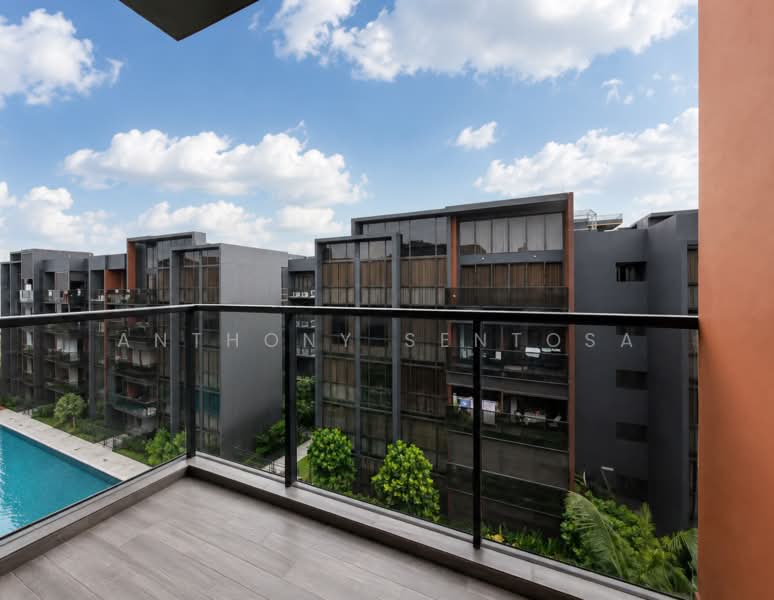 The Commodore, 65 Canberra Drive, 2 Bedrooms, 624 sqft, Condominium For Sale, by Anthony Sentosa, 500241517 - Balcony - PropertyGuru.com.sg