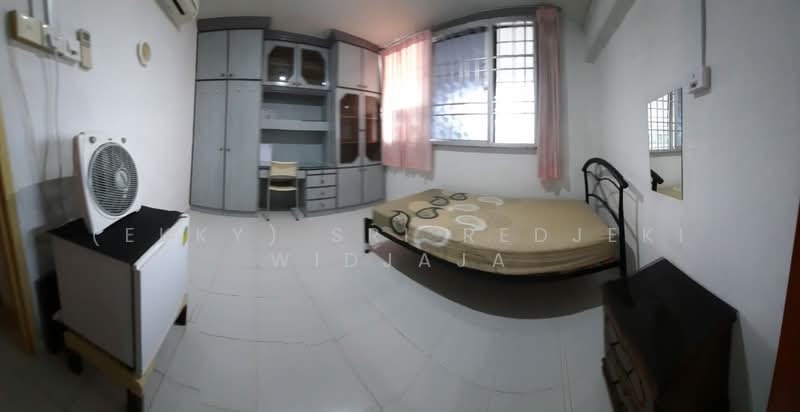 182 Bishan Street 13, 182 Bishan Street 13, Room Rental, 160 sqft, HDB Flat For Rent, by (Ekky) Sri Redjeki Widjaja, 500241518 - Bedroom - PropertyGuru.com.sg