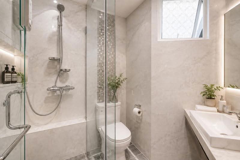 Summerdale, 6 Boon Lay Drive, Boon Lay / Jurong / Tuas, 3 Bedrooms, 2,271 sqft, Condominium For Sale, by Kit Toh, 500241523 - Bathroom - PropertyGuru.com.sg