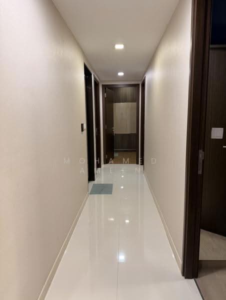 Heron Bay, 51 Upper Serangoon View, 4 Bedrooms, 1,281 sqft, Condominium For Sale, by Mohamed Ameen, 500241524 - Corridor - PropertyGuru.com.sg