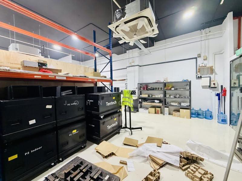 Midview Building, 50 Bukit Batok Street 23, 1,248 sqft, Light Industrial (B1) For Sale, by John Chong, 500241526 - Interior - CommercialGuru.com.sg