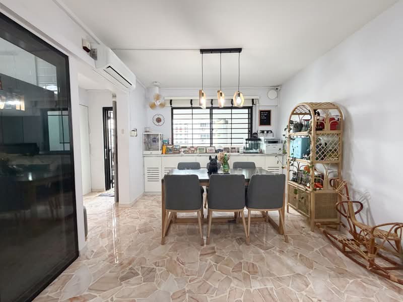 614 Yishun Street 61, 614 Yishun Street 61, 3 Bedrooms, 1,572 sqft, HDB Flat For Sale, by Elonn Seah, 500241528 - Dining Room - PropertyGuru.com.sg