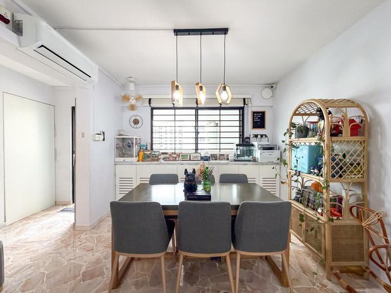 614 Yishun Street 61, 614 Yishun Street 61, 3 Bedrooms, 1,572 sqft, HDB Flat For Sale, by Elonn Seah, 500241528 - Dining Room - PropertyGuru.com.sg
