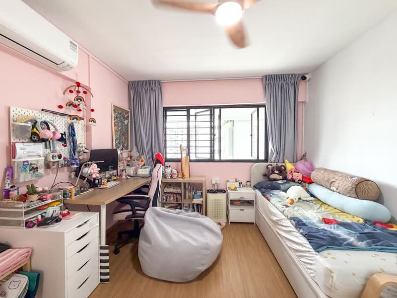 614 Yishun Street 61, 614 Yishun Street 61, 3 Bedrooms, 1,572 sqft, HDB Flat For Sale, by Elonn Seah, 500241528 - Bedroom - PropertyGuru.com.sg