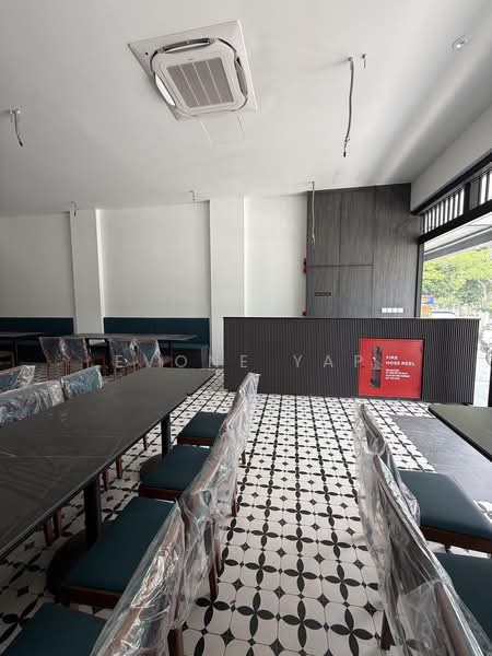 Near Serangoon Stadium and Kovan Rd, , 1,324 sqft, Food & Beverage For Rent, by Evone Yap, 500241530 - Interior - CommercialGuru.com.sg