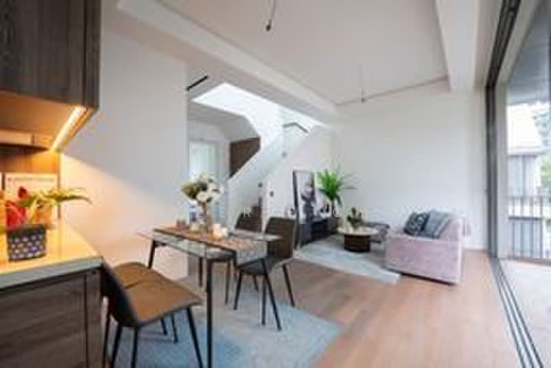 10 Evelyn, 10 Evelyn Road, 3 Bedrooms, 1,410 sqft, Condominium For Sale, by Valerie Cai, 500241553 - Dining Room - PropertyGuru.com.sg