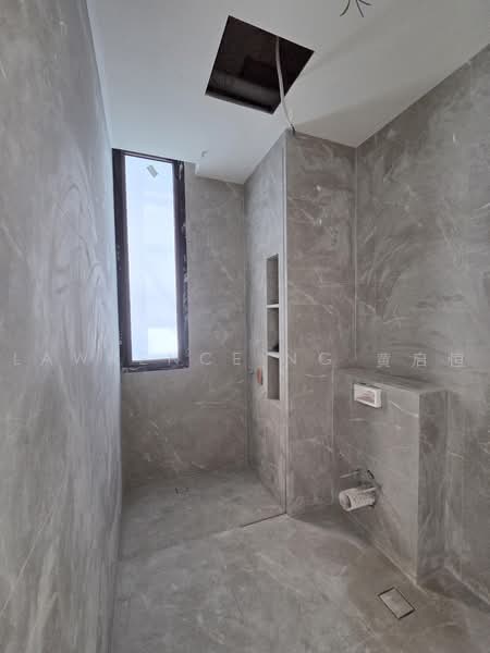 Brand New Semi detached at Aida Street, , 4 Bedrooms, 5,900 sqft, Semi-Detached House For Sale, by Lawrence Ng 黄启恒, 500241562 - Bathroom - PropertyGuru.com.sg