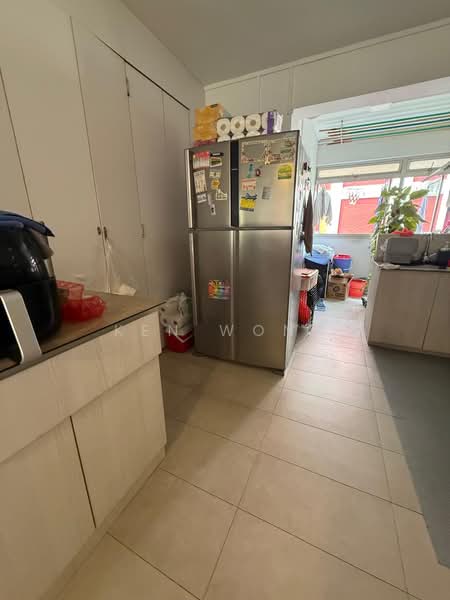 229 Bishan Street 23, 229 Bishan Street 23, 3 Bedrooms, 1,452 sqft, HDB Flat For Sale, by Ken Wong, 500241582 - Kitchen - PropertyGuru.com.sg